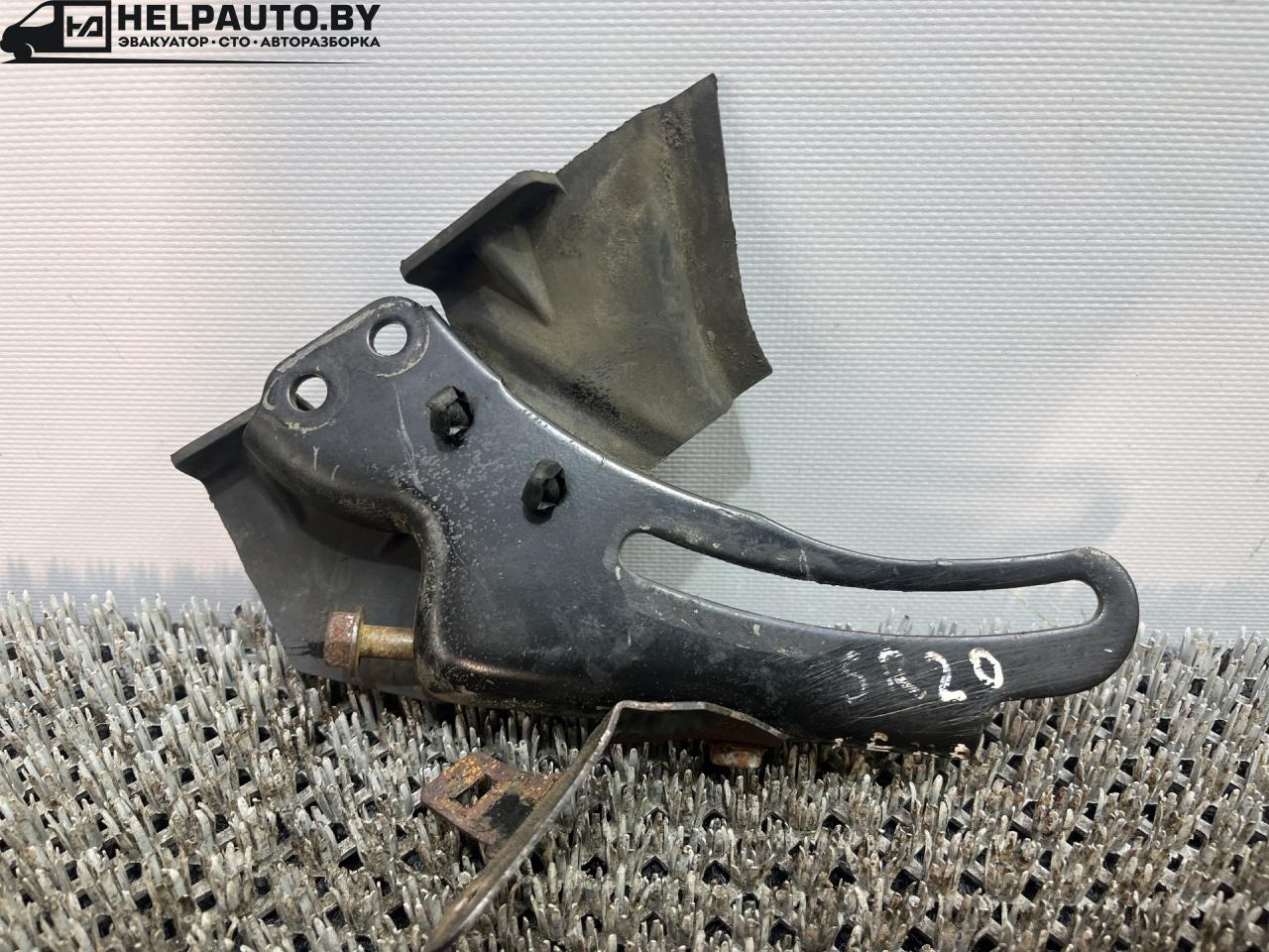 кронштейн генератора Nissan Primera P11 (1996 - 2000), 2.0 л., SR20DE, бензин, МКПП, передний привод, 113382F200 - фото №1