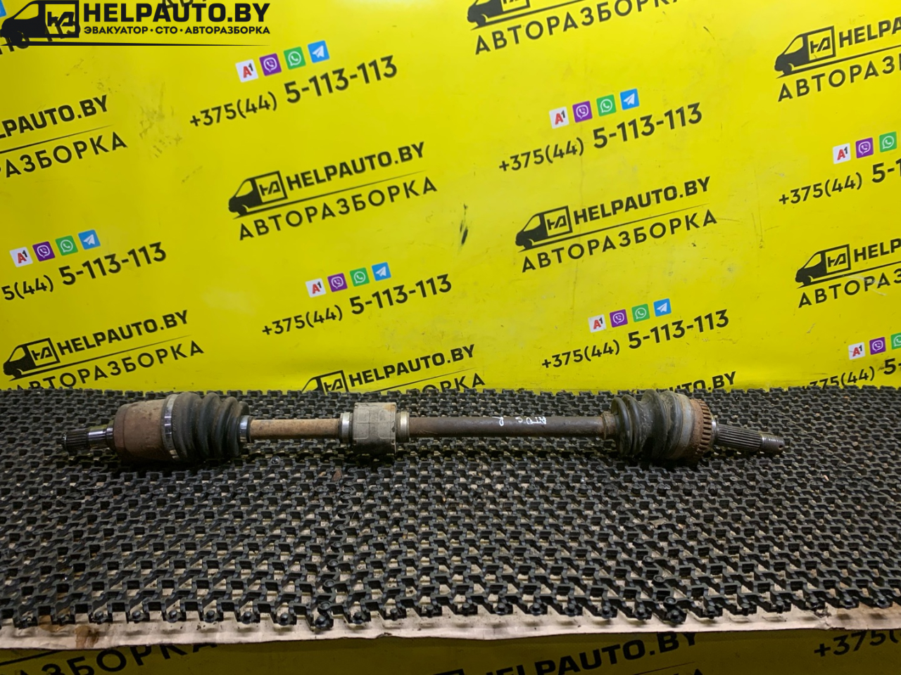 полуось передняя правая (приводной вал, ШРУС) Hyundai Atos 1 поколение 1998, 0.8 л., бензин, МКПП, синий, хетчбэк 5 дв., передний привод - фото №1