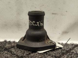 фланец (тройник) системы охлаждения Volkswagen Golf 3 поколение 1994, 1.9 л., дизель, МКПП, передний привод