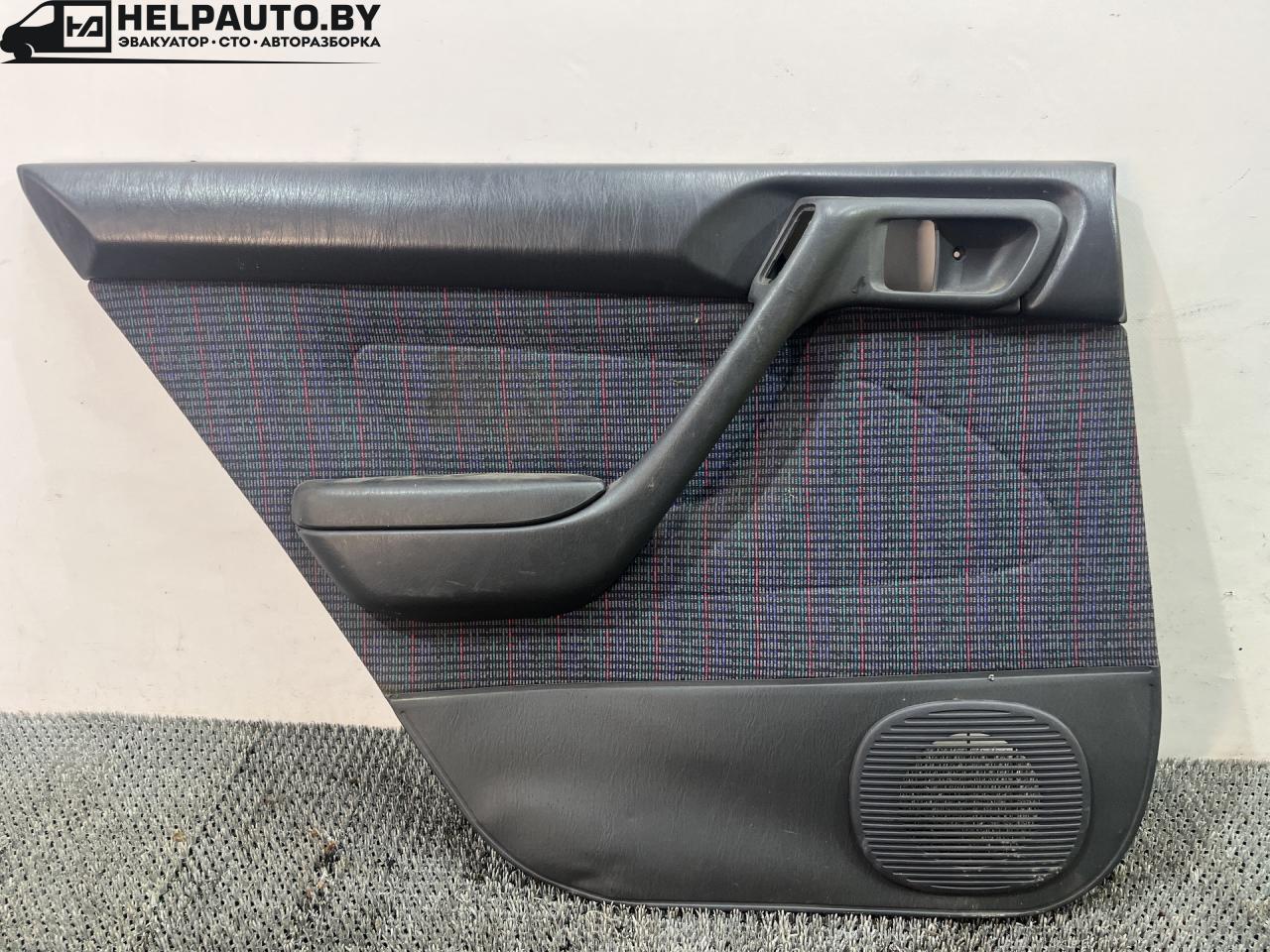 обшивка двери задняя левая Toyota Carina E 1 поколение T190 1995, 1.6 л., 4A-FE, бензин, МКПП, зелёный, хетчбэк 5 дв., передний привод - фото №1