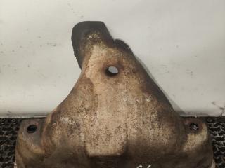 тепловой экран глушителя Kia Shuma 1 поколение 1999, 1.5 л., бензин, МКПП, красный, хетчбэк 5 дв., передний привод