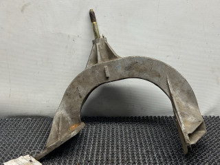 кронштейн КПП Daewoo Nubira J100 1998, 2.0 л., бензин, МКПП, красный / зеленый, седан