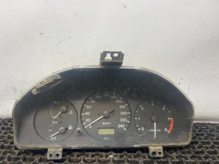 щиток приборов (приборная панель) Mazda 626 GF 1997, 2.0 л., дизель, МКПП, зелёный, хетчбэк 5 дв., передний привод