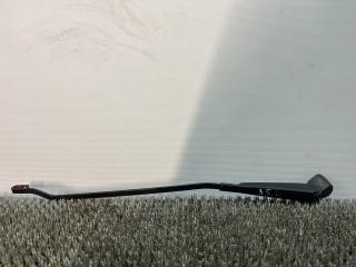 щеткодержатель (поводок стеклоочистителя, дворник) Opel Astra F 1994, 1.7 л., дизель, 5МКПП, зелёный, хетчбэк 5 дв., передний привод, 90344907