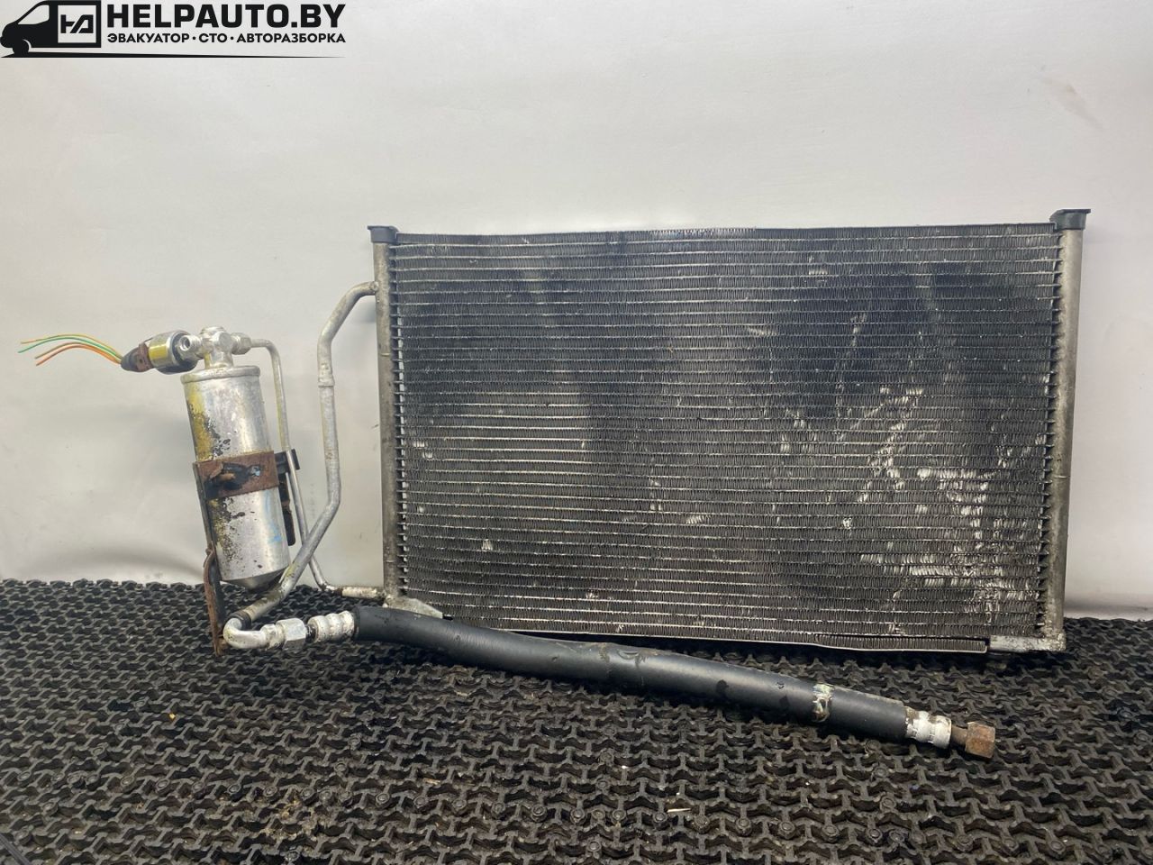 радиатор кондиционера Iran Khodro Samand 1 поколение 2009, 1.8 л., бензин, МКПП, серебристый, седан, передний привод - фото №1