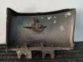 ус под фонарь левый Pontiac Sunfire 1 поколение 1999, 2.2 л., бензин, АКПП, черный, передний привод, 22575305 - фото №2