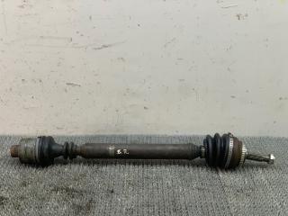 полуось передняя правая (приводной вал, ШРУС) Volvo 460 1 поколение 1993, 2.0 л., бензин, МКПП, зелёный, седан, передний привод