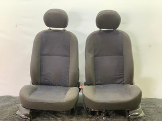 салон (комплект сидений) Ford Focus 1 поколение [рестайлинг] 2003, 2.0 л., бензин, МКПП, серебристый, универсал, передний привод, LIKVIDACIYA, SKLADA