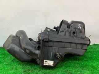 корпус воздушного фильтра Mazda Demio 1 поколение [рестайлинг] 2001, 1.3 л., бензин, МКПП, зелёный, хетчбэк 5 дв., передний привод