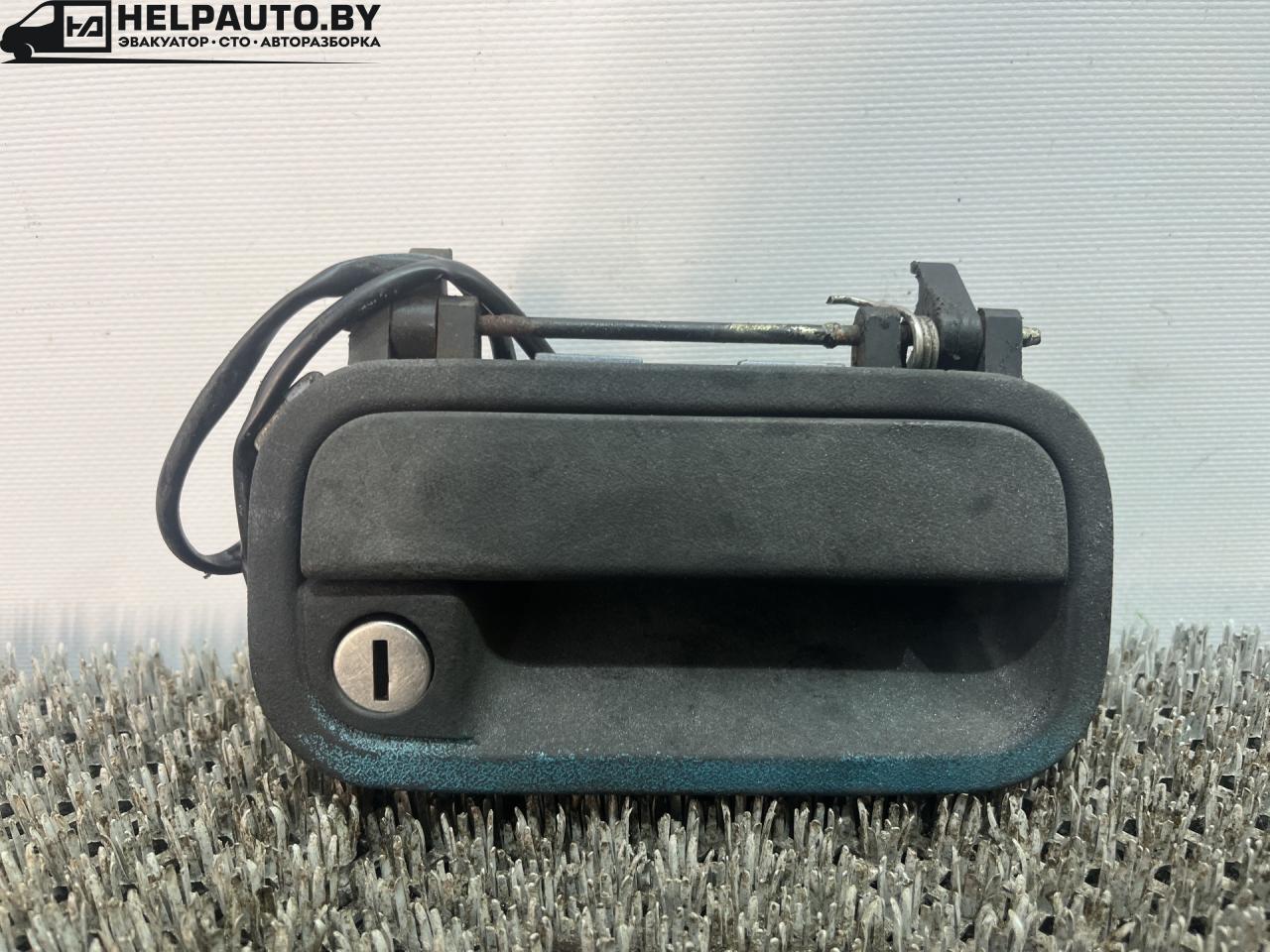 ручка наружная Opel Astra F 1994, 1.7 л., дизель, 5МКПП, зелёный, хетчбэк 5 дв., передний привод - фото №1