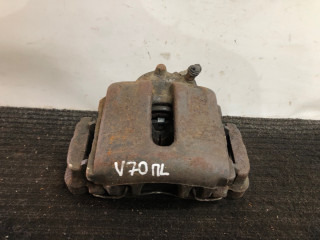 суппорт передний левый Volvo S70 1 поколение 2000, 2.5 л., D 5252 T, дизель, МКПП, черный, седан, передний привод