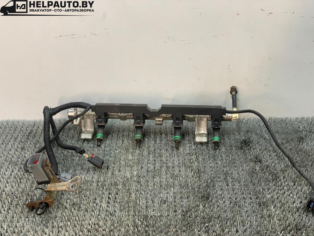 топливная рампа Ford Focus 2 поколение 2006, 1.6 л., HWDA, бензин, МКПП, красный, хетчбэк 5 дв., передний привод - фото №1