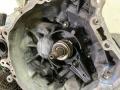 КПП механическая (МКПП) Mazda 626 GF 1997, 2.0 л., дизель, МКПП, зелёный, седан, передний привод, G562, 8E25A - фото №2