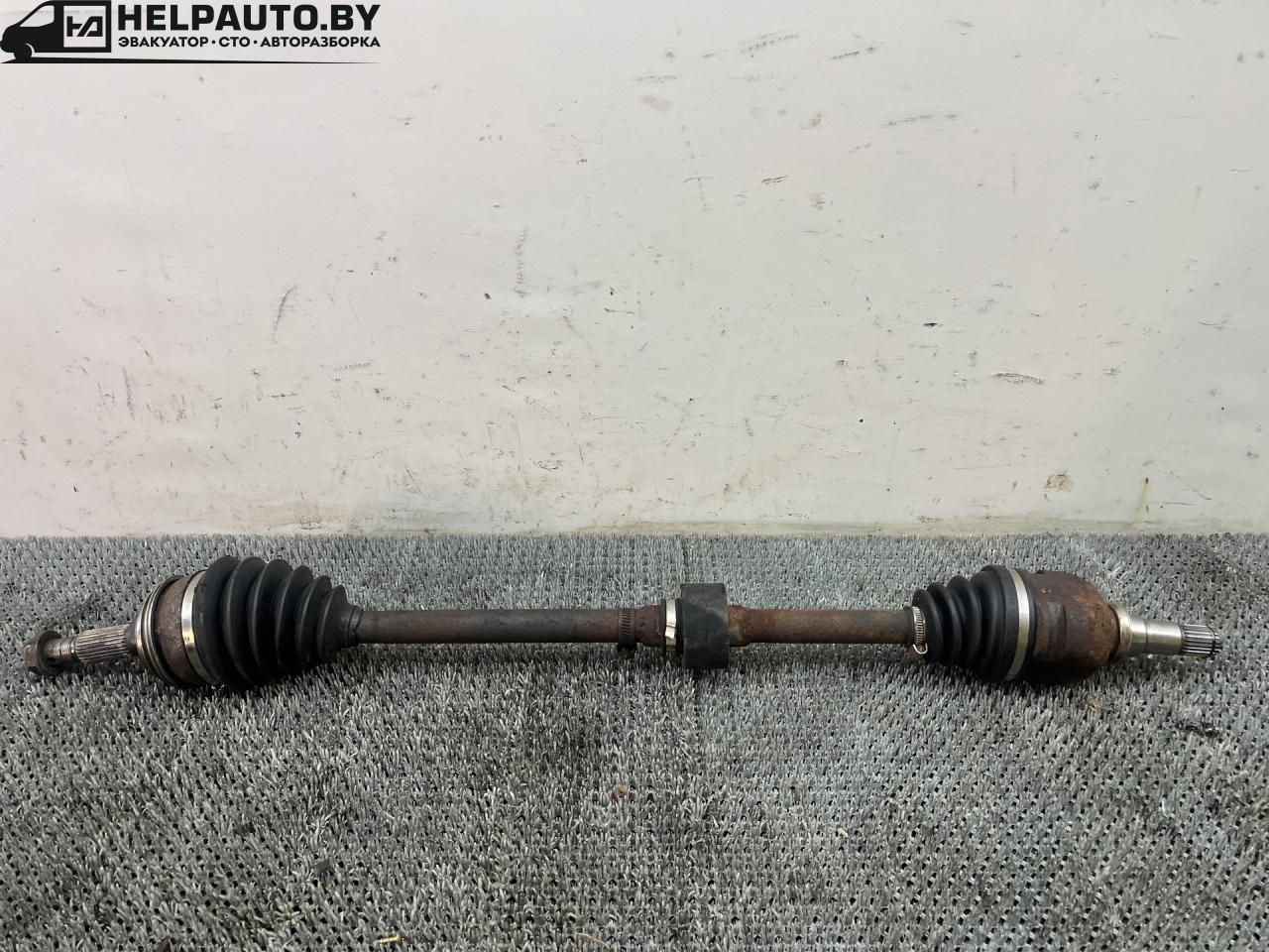 полуось передняя правая (приводной вал, ШРУС) Toyota Carina E 1 поколение T190 1995, 1.6 л., 4A-FE, бензин, МКПП, зелёный, хетчбэк 5 дв., передний привод - фото №1