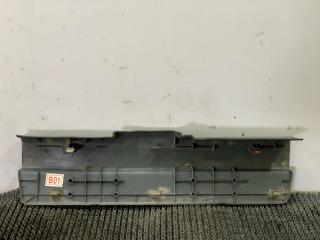 накладка на порог внутренняя Hyundai Santa Fe 1 поколение (SM) 2001, 2.4 л., бензин, МКПП, внедорожник 5 дв.