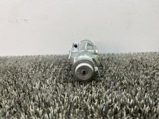 замок зажигания Ford Focus 2 поколение 2006, 1.6 л., HWDA, бензин, МКПП, красный, хетчбэк 5 дв., передний привод, 3M51-3F880-AC