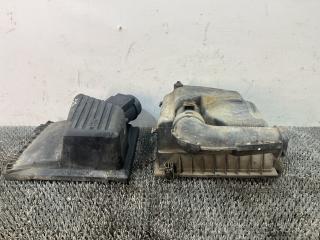 корпус воздушного фильтра Volkswagen Golf 3 поколение 1995, 1.9 л., AEY, дизель, МКПП, белый, универсал, передний привод