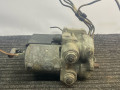 блок ABS Audi 80 8C/B4 1994, 2.0 л., бензин, МКПП, зеленый, седан, передний привод, 0265201049 - фото №6