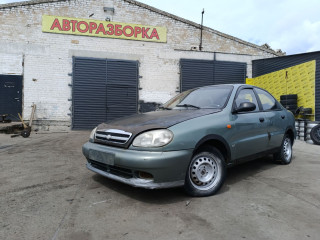 Chevrolet Lanos 1 поколение