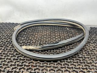 уплотнитель двери Mazda Demio 1 поколение [рестайлинг] 2001, 1.3 л., бензин, МКПП, зелёный, хетчбэк 5 дв., передний привод