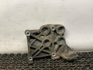 кронштейн двигателя Mazda 323 6 поколение 1999, 1.5 л., бензин, МКПП