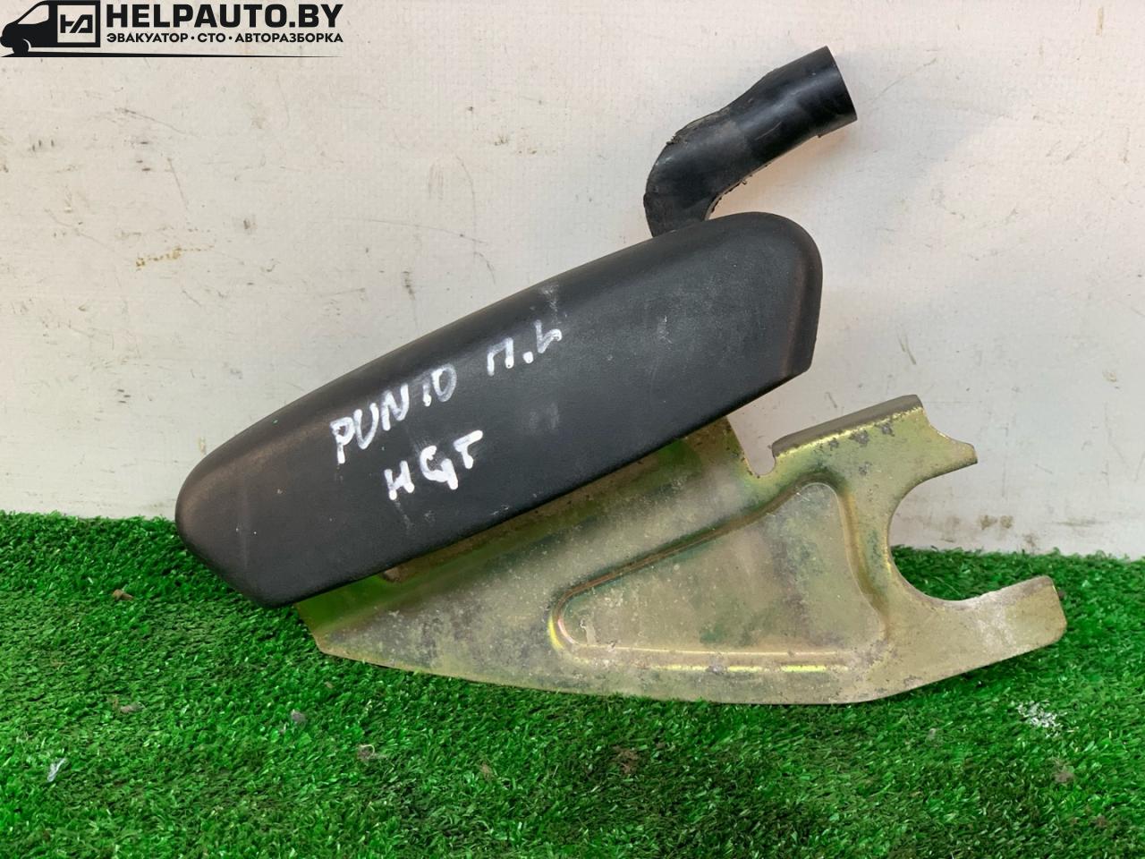 ручка наружная Fiat Punto 2 поколение 2002, 1.8 л., 188 A6.000, бензин, МКПП, серый, хетчбэк 3 дв., передний привод - фото №1