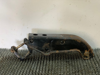 кронштейн КПП Daewoo Nubira J100 1998, 1.6 л., i, A16DMS, бензин, МКПП, зелёный металлик, хетчбэк 5 дв., передний привод