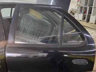 замок двери задней правой Pontiac Sunfire 1 поколение 1999, 2.2 л., бензин, АКПП, черный, передний привод
