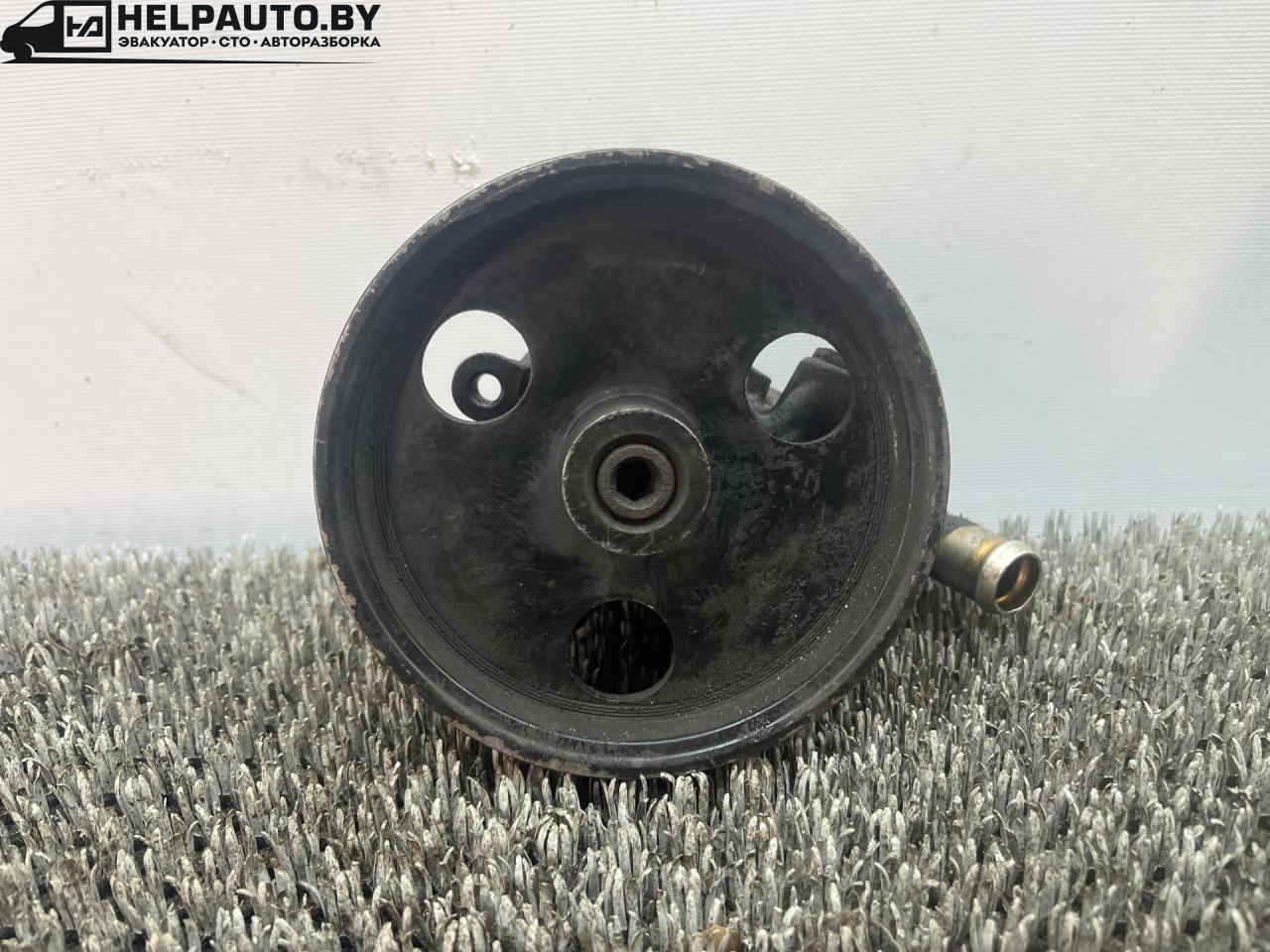 насос гидроусилителя руля Peugeot 406 1 поколение (1995 - 1999), 2.0 л., RFV (XU10J4R), бензин, МКПП, передний привод, 6JB1911 - фото №1