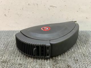 дефлектор обдува салона Opel Omega B 1998, 2.0 л., бензин, 5МКПП, красный, универсал, задний привод