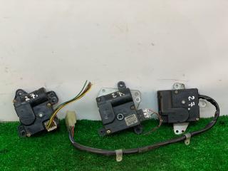 моторчик заслонки печки Hyundai Terracan 1 поколение 2003, 2.5 л., D4BH, дизель, АКПП, серебристый, внедорожник 5 дв., полный подключаемый привод