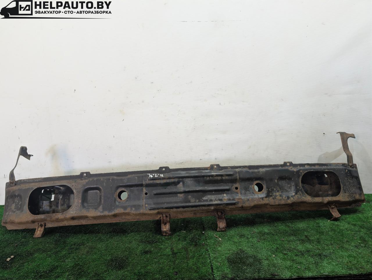 усилитель бампера заднего Hyundai Santa Fe 1 поколение (SM) 2001, 2.4 л., бензин, МКПП, черный, внедорожник 5 дв., передний привод - фото №1
