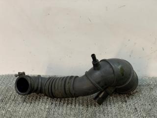 патрубок воздушного фильтра Hyundai Terracan 1 поколение 2003, 2.5 л., D4BH, дизель, АКПП, серебристый, внедорожник 5 дв., полный подключаемый привод