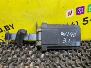 ограничитель открывания двери Mercedes-Benz S-Класс W140/C140 [рестайлинг] W140 1994, 3.5 л., дизель, АКПП, фиолетовый, седан, задний привод