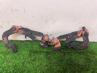 механизм стояночного тормоза (ручника) Mazda Demio 1 поколение [рестайлинг] 2001, 1.3 л., бензин, МКПП, зелёный, хетчбэк 5 дв., передний привод