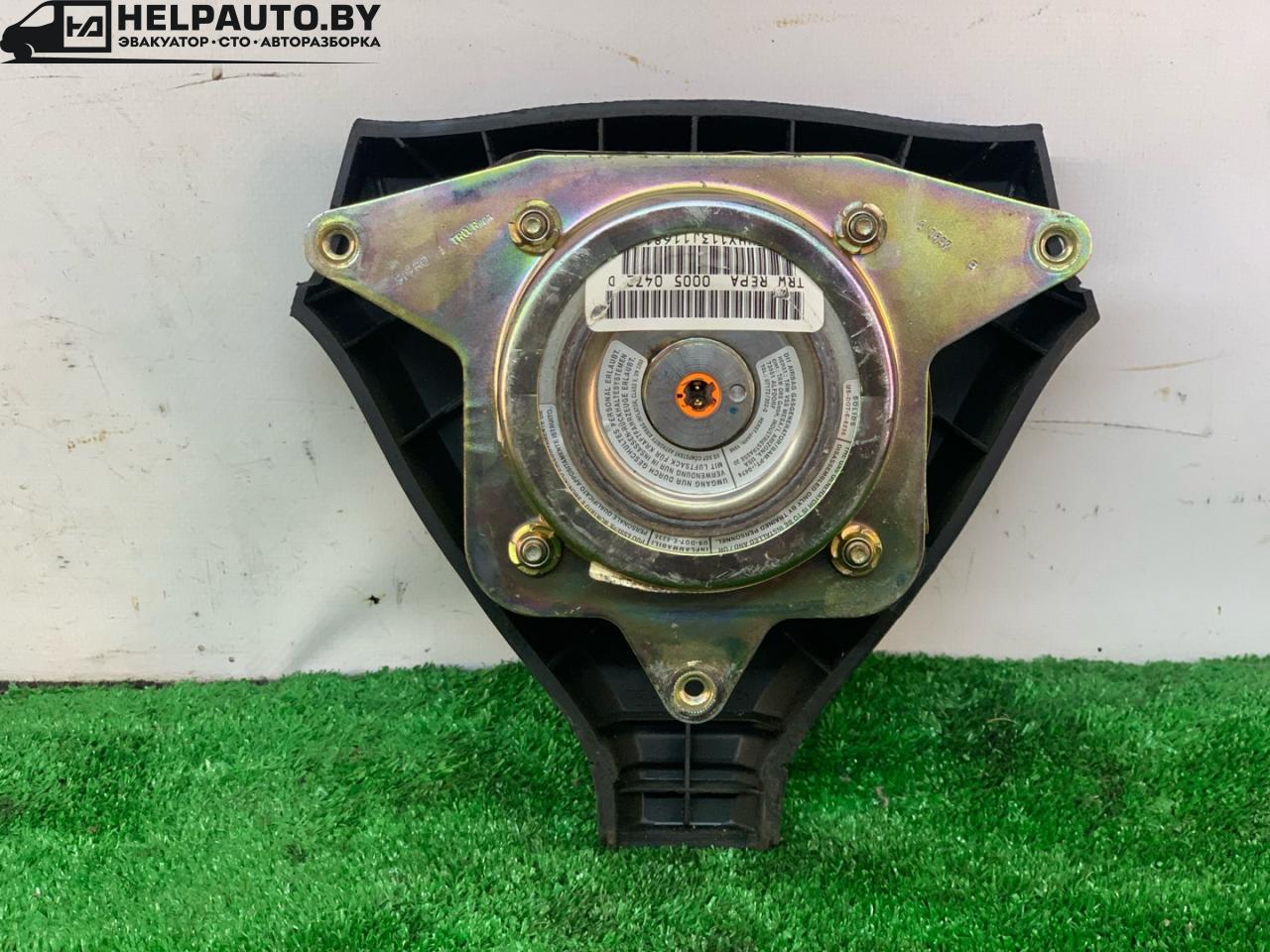 подушка безопасности водителя Alfa Romeo 146 1 поколение 930B 1996, 1.4 л., бензин, МКПП, хетчбэк 5 дв. - фото №1
