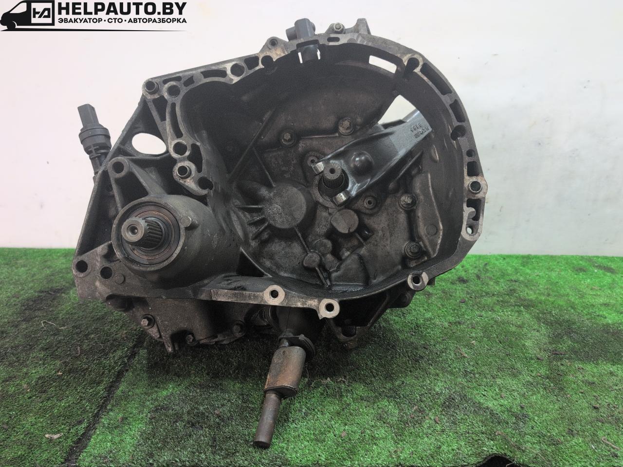 КПП механическая (МКПП) Renault Clio 2 поколение 2001, 1.9 л., дизель, МКПП, белый, внедорожник 3 дв., JB1968, 7700600037, 7700113677, S041110 - фото №1