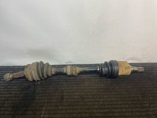 полуось передняя левая (приводной вал, ШРУС) Nissan Almera Tino V10 2001, 1.8 л., QG18DE, бензин, 5МКПП, зеленый, минивэн