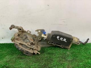 замок двери передней правой Opel Omega B 1998, 2.0 л., бензин, 5МКПП, красный, универсал, задний привод