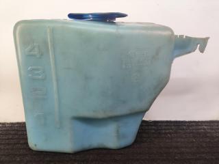 бачок омывателя Volkswagen Passat B3 1991, 1.8 л., бензин, МКПП, белый, седан, передний привод, 357955453B