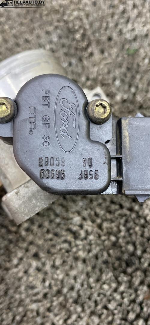 заслонка дроссельная Ford Mondeo 1 поколение (1993 - 1996), 1.8 л., бензин, МКПП, передний привод, 960808 - фото №1