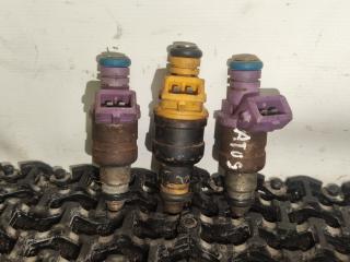 форсунка Hyundai Atos 1 поколение 2000, 1.0 л., G4HC, бензин, МКПП, черный, хетчбэк 5 дв., 35310-02500