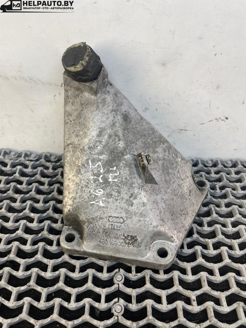 кронштейн двигателя Audi A6 4B/C5 1999, 2.5 л., дизель, АКПП, зеленый, универсал, 480199307 - фото №1