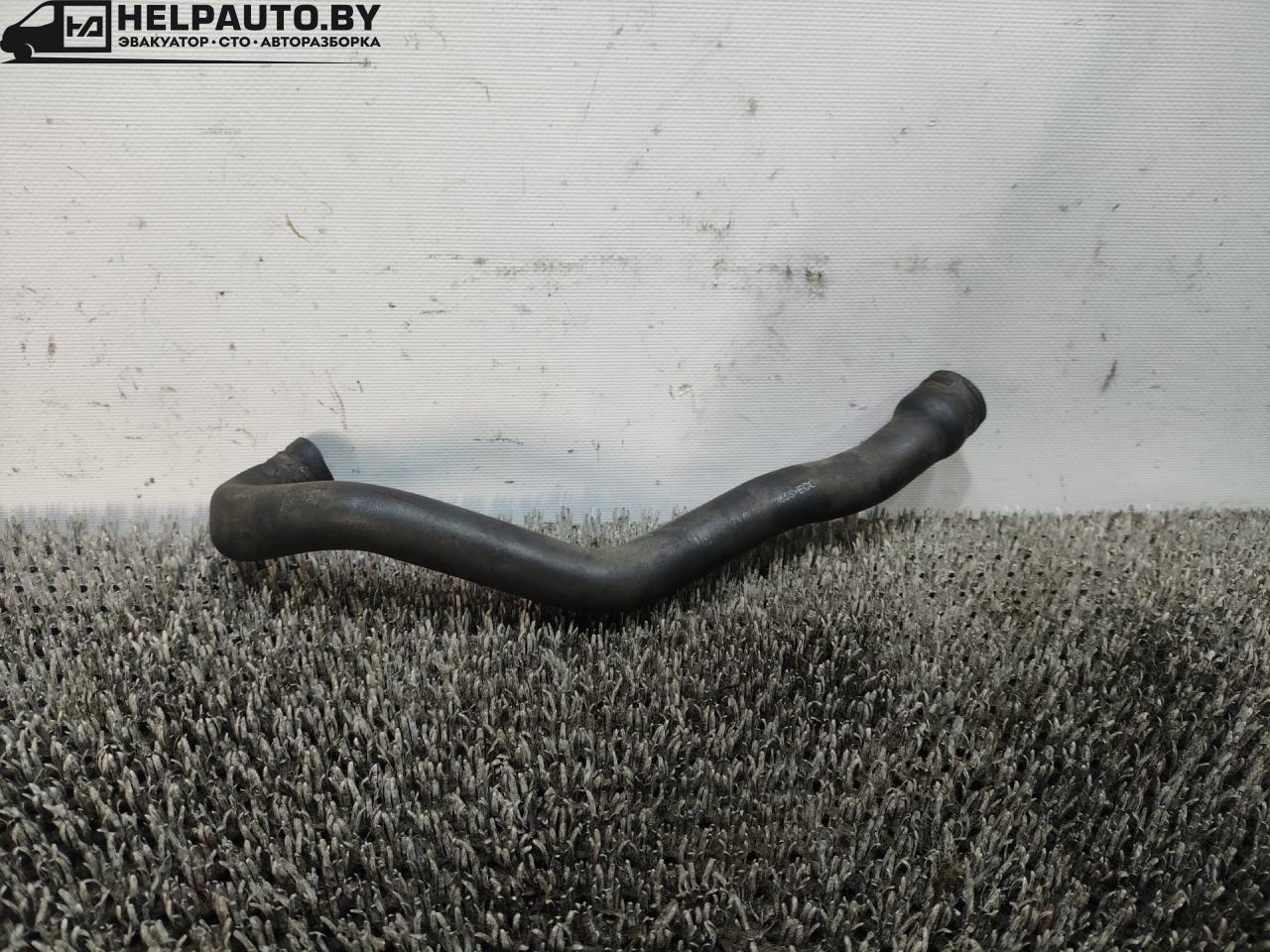 патрубок (трубопровод, шланг) Opel Vectra B 1998, 1.8 л., бензин, МКПП, мокрый асфальт, универсал - фото №1