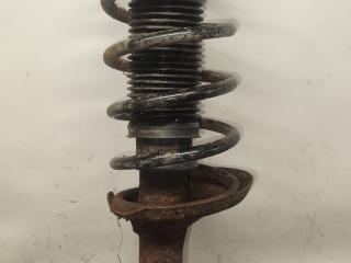 стойка передняя левая Volkswagen Golf 3 поколение 1995, 1.9 л., AEY, дизель, МКПП, белый, универсал, передний привод