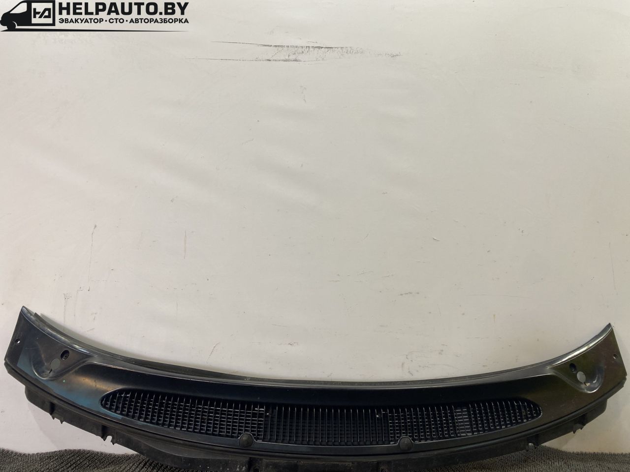 дождевик Plymouth Voyager 3 поколение 1998, 2.4 л., бензин, АКПП, зелёный, минивэн, передний привод - фото №1