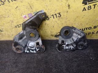 кронштейн радиатора Nissan Almera Tino V10 2001, 2.2 л., YD22DDT, дизель, МКПП, берюзовый, минивэн, передний привод