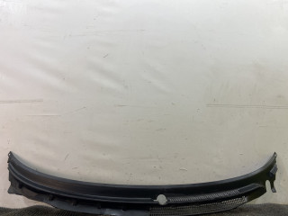 дождевик Mazda 626 GF 1997, 2.0 л., дизель, МКПП, зелёный, хетчбэк 5 дв., передний привод
