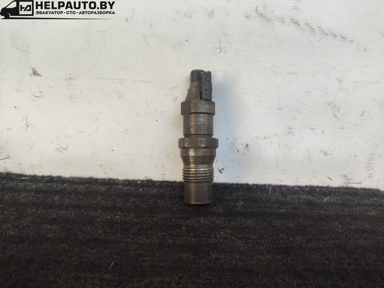 форсунка Volkswagen Passat B3 1989, 1.9 л., дизель, МКПП, белый, универсал, передний привод, 068130202, KCA30S44, 10FZ54 - фото №1