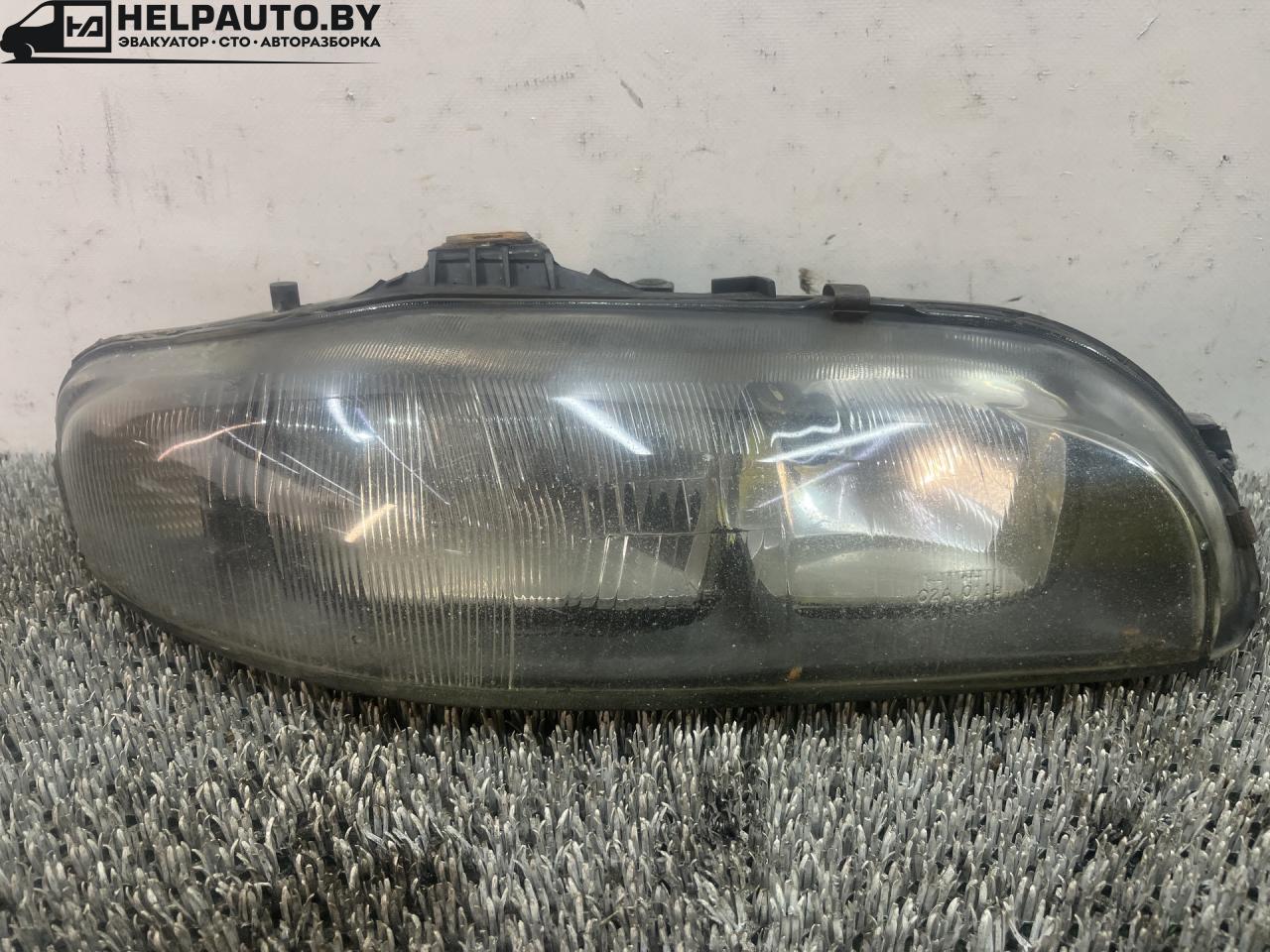 фара правая Fiat Brava 1 поколение 1998, 1.9 л., дизель, МКПП, бежевый металлик, хетчбэк 5 дв., передний привод, 88201558 - фото №1